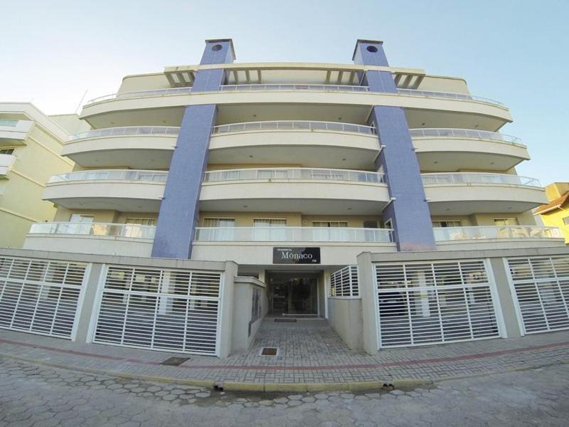 Ed Monaco, 150 Metros Da Praia De Bombas Bombinhas Exterior photo