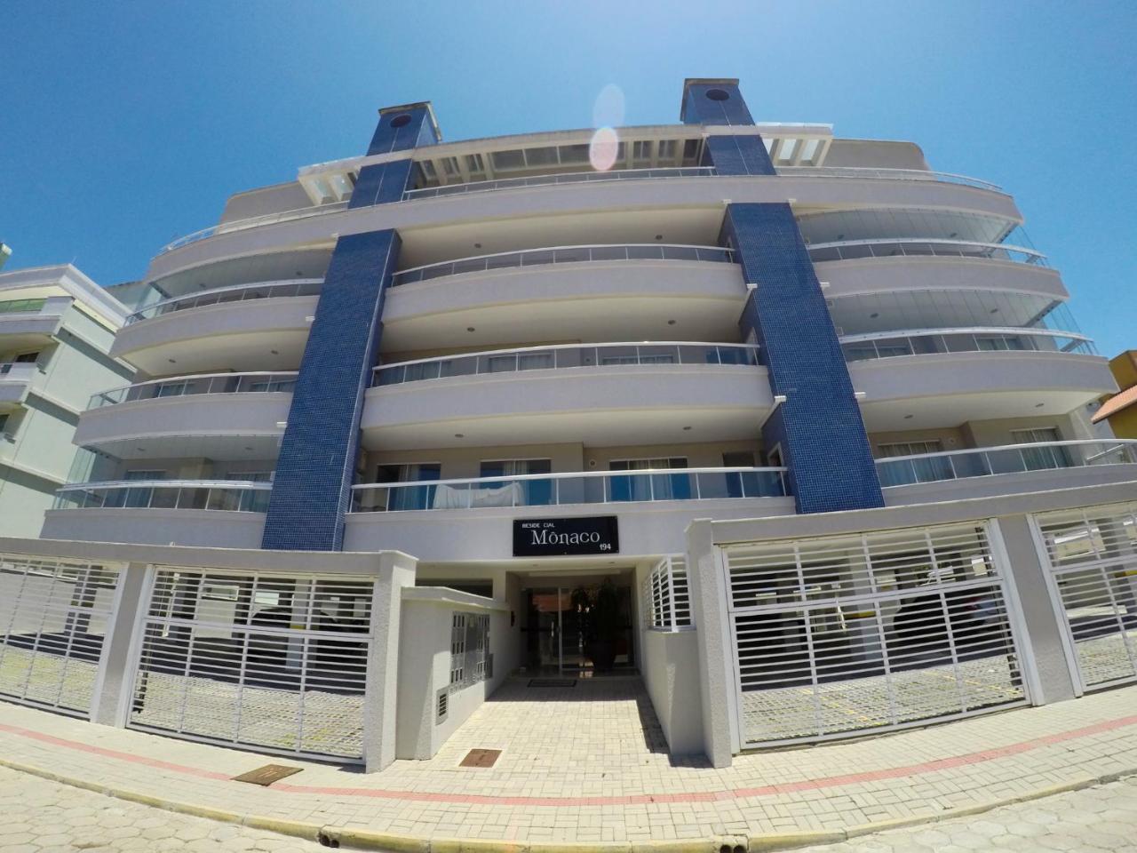 Ed Monaco, 150 Metros Da Praia De Bombas Bombinhas Exterior photo